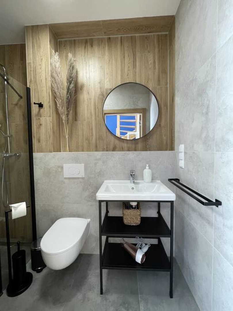 Między Wodami Tomasz Tarasiuk - 12